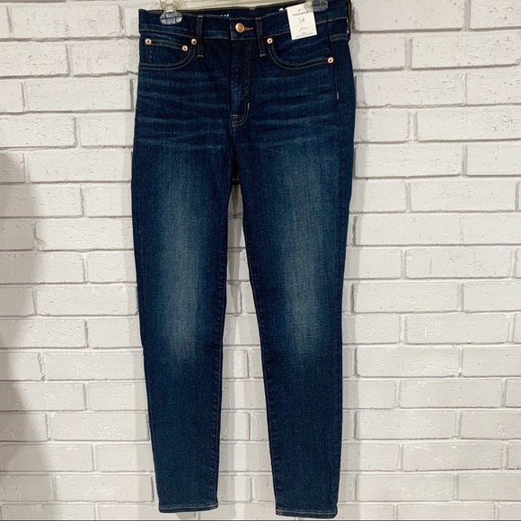 J. Crew Women’s 9" mid-rise toothpick Jean - Picture 1 of 8